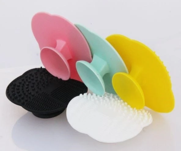 Brush Cleaning Pad - Pink 4 Brush Cleaning Pad - Pink - Image 2