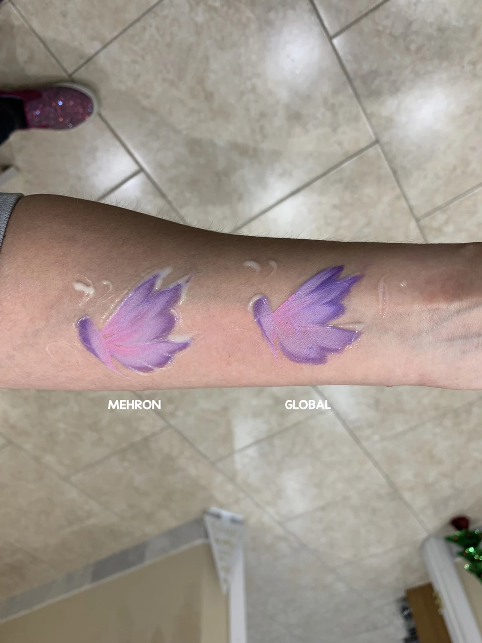 Global Body Art Face Paint - GLOW IN THE DARK 45ml 6 Global Body Art Face Paint - GLOW IN THE DARK 45ml - Image 4